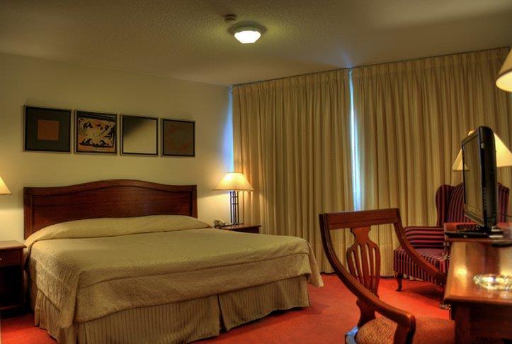 Palladium Business Hotel Montevideo Phòng bức ảnh