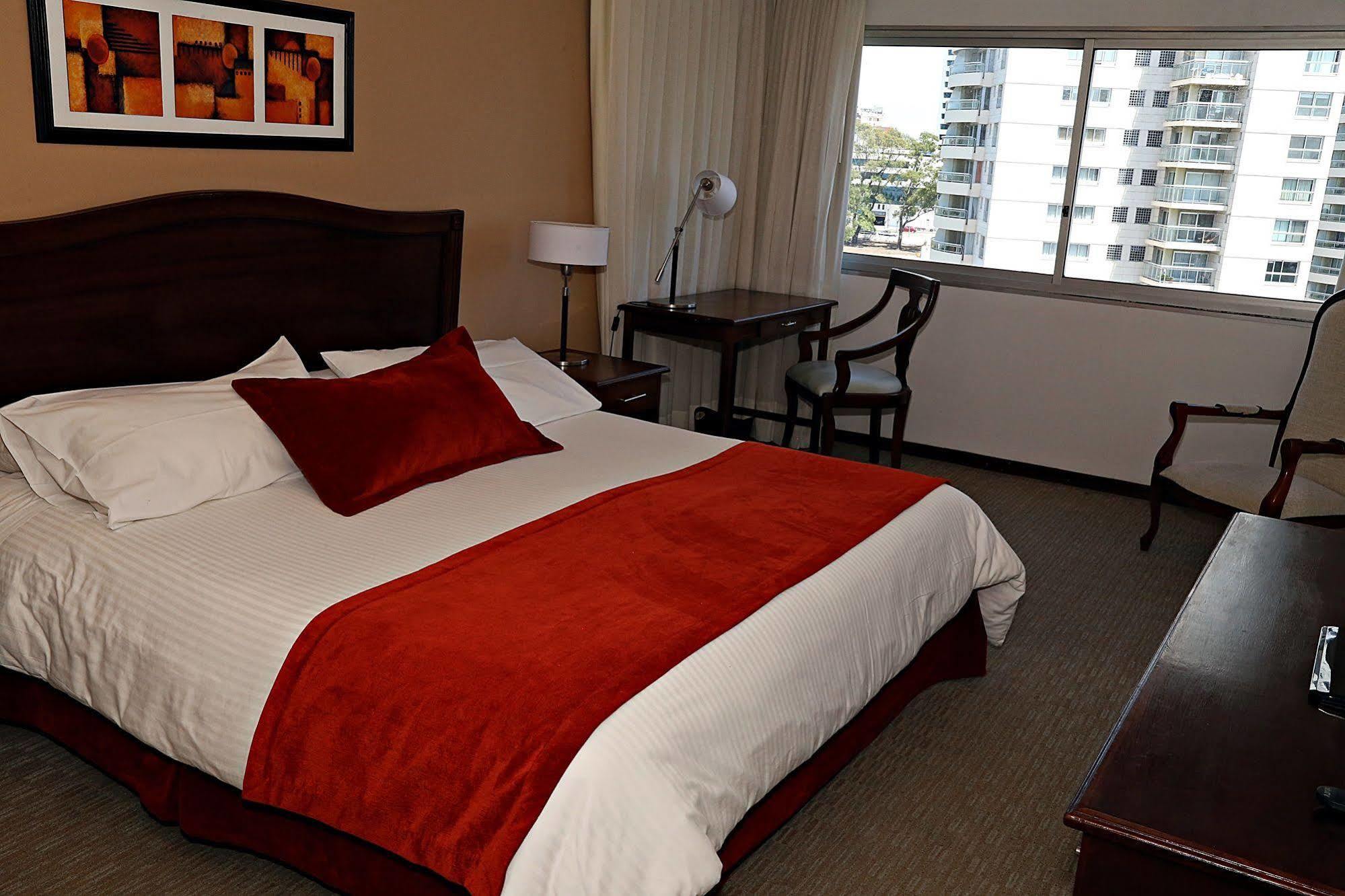 Palladium Business Hotel Montevideo Ngoại thất bức ảnh